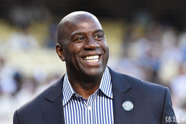 太阳险胜国王帮湖人稳住第8 国王跌至西部第九