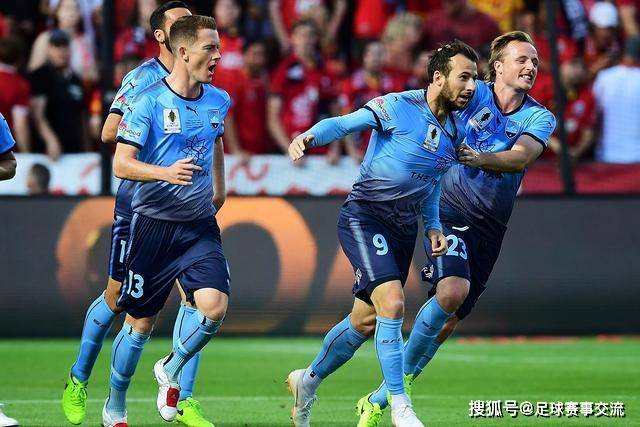 里德：三球的名声不太好 但他还在学习中&他真的想要赢球